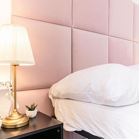 Convenient 2Br Apt. Near U6 Station Am Schoepfwerk فيينا المظهر الخارجي الصورة